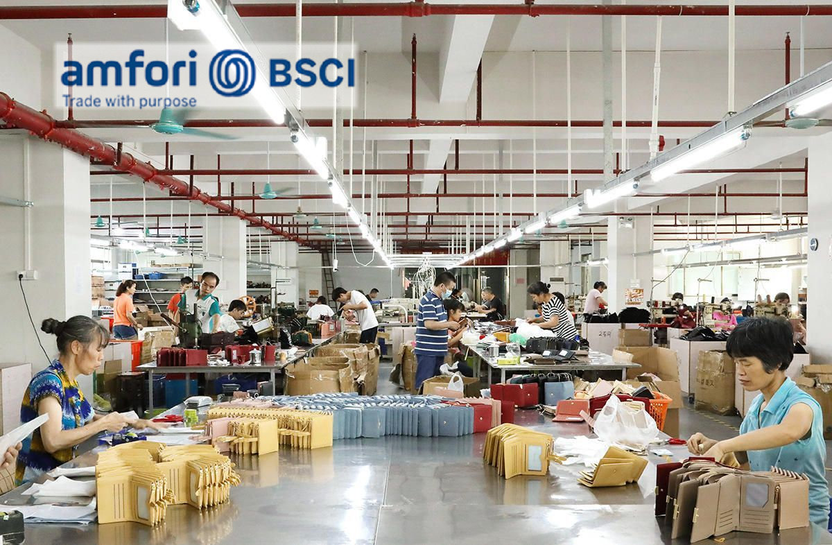 Guangzhou Wallet Manufacturers The Ultimate Source For Premium Wallets And Cardholders.jpg